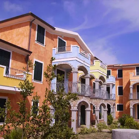 Casa Verde * 瓦雷多利亚